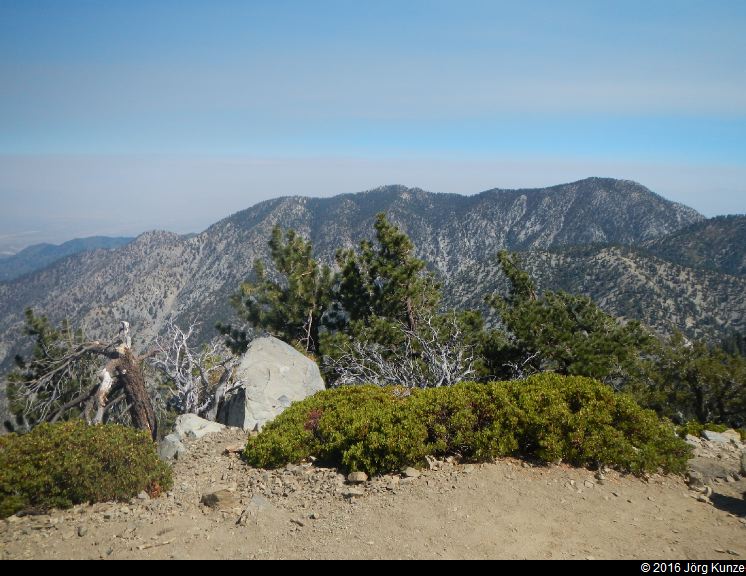 SanGabrielMountains2016